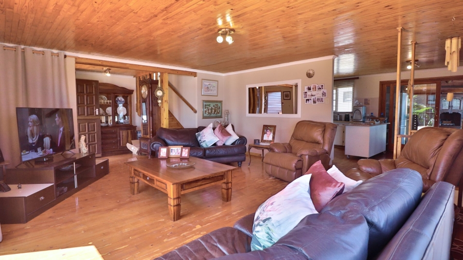 10 Bedroom Property for Sale in Dana Bay Western Cape